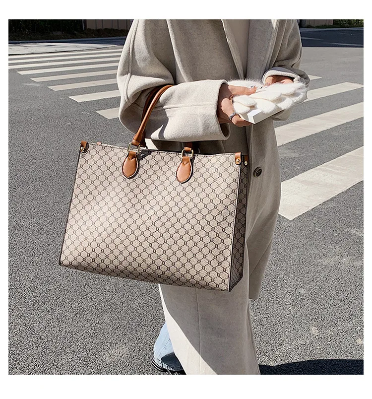 Vintage Monogram Large Retro Shoulder Bag
